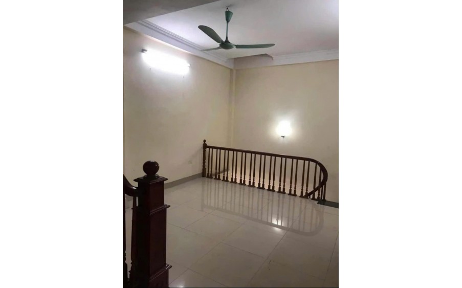 Cho thuê nhà Ở NHÓM 6N, KD ONL, HỘ GĐ nhà ngõ ô tô Lương Khánh Thiện, DT 45m2 - 5tầng - 5P 20 triệu